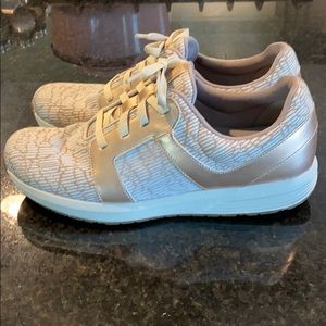 GUC Rockport Trustride Knit Tie Sneaker Rose Gold